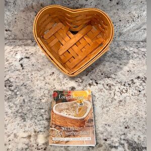 2000 Longaberger Little Love Classic Sweetheart Basket